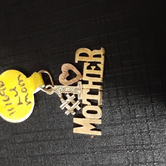 14K (#1 MOTHER LOVE" CHARM D/C - Picture 1 of 3